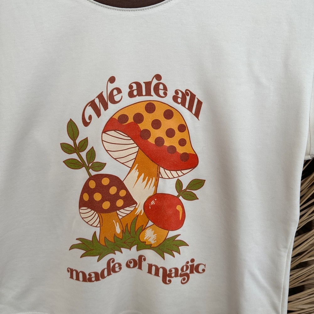 Merry mushroom ringer crop t-shirt